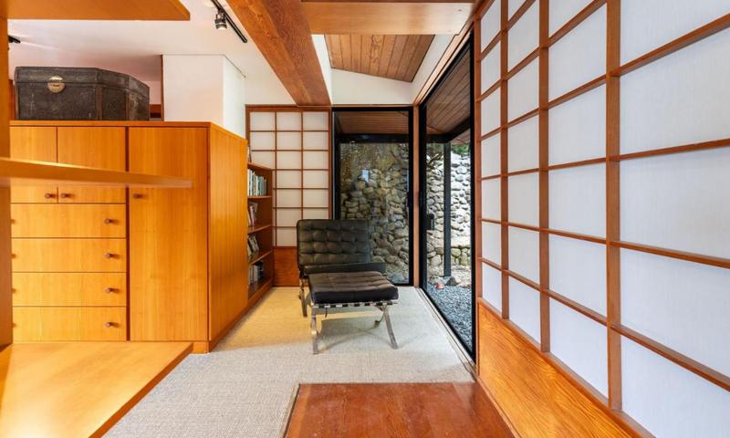 6 Bedroom Property for Sale in Hout Bay Western Cape